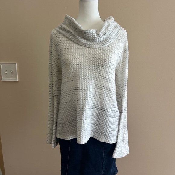 Green Envelope Textured Cream Cowl Neck Sweater - Picture 1 of 4